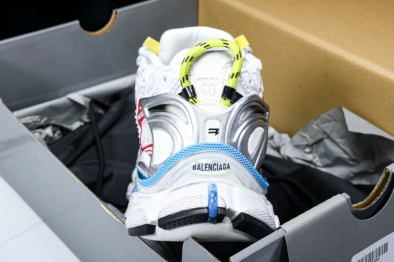 BALENCIAGA RUNNER x WHITE MULTICOLOR - Phantom Kicks