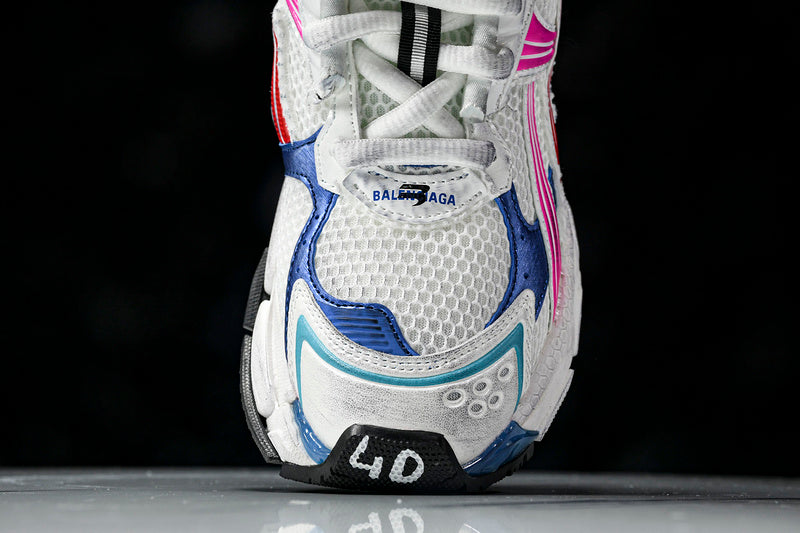 BALENCIAGA RUNNER x WHITE MULTICOLOR - Phantom Kicks