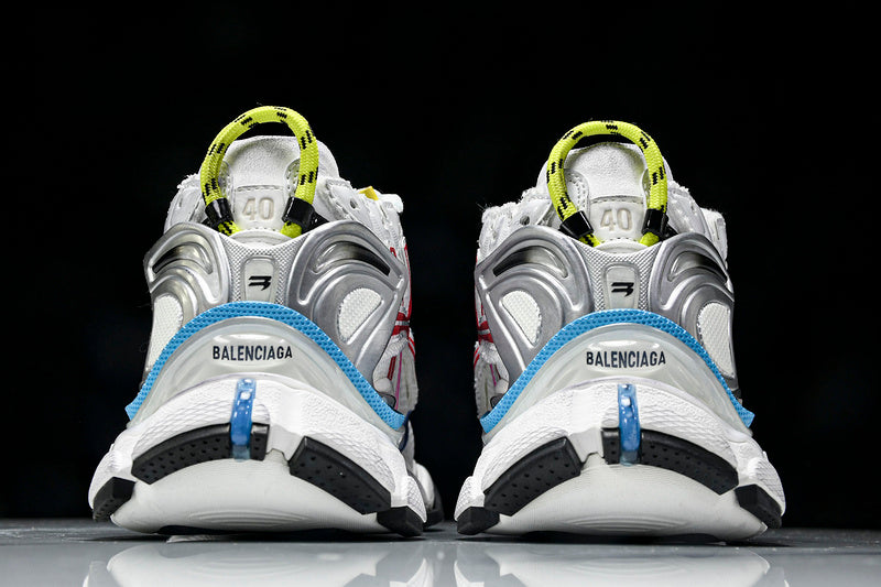 BALENCIAGA RUNNER x WHITE MULTICOLOR - Phantom Kicks