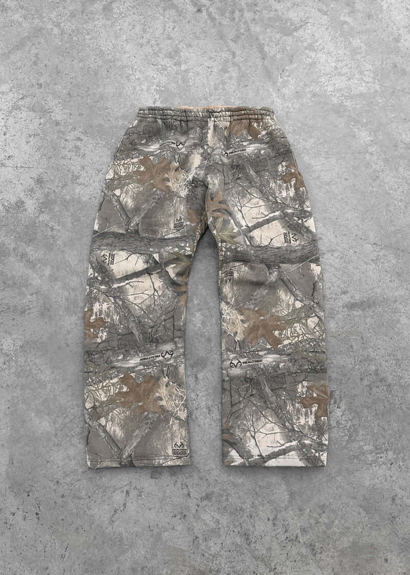 Y2K Women’s Camouflage Print Baggy Sweatpants – Unisex Streetwear, Multicolor, Casual & Comfortable - Phantom Kicks