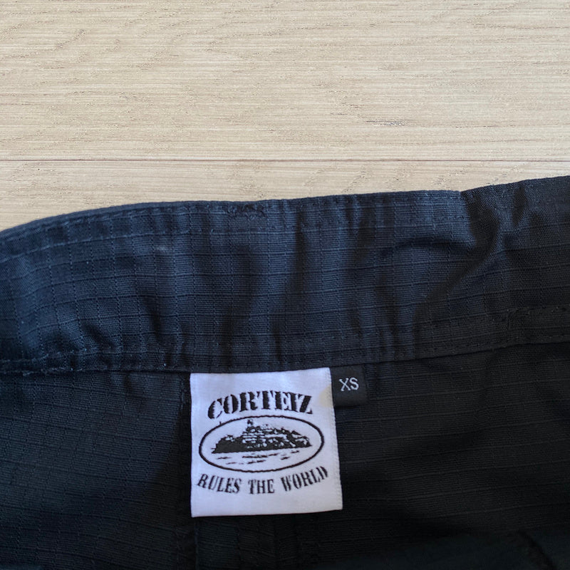 CORTEIZ ALCATRAZ CARGO PANTS BLACK/WHITE - Phantom Kicks