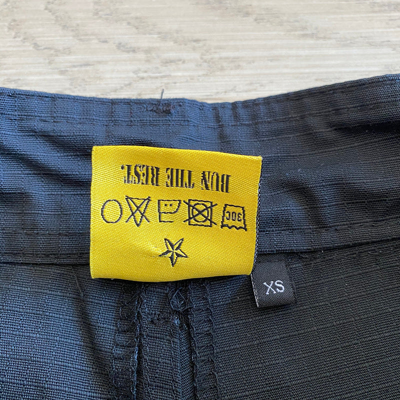 CORTEIZ ALCATRAZ GUERRILAZ CARGO PANTS BLACK/YELLOW - Phantom Kicks