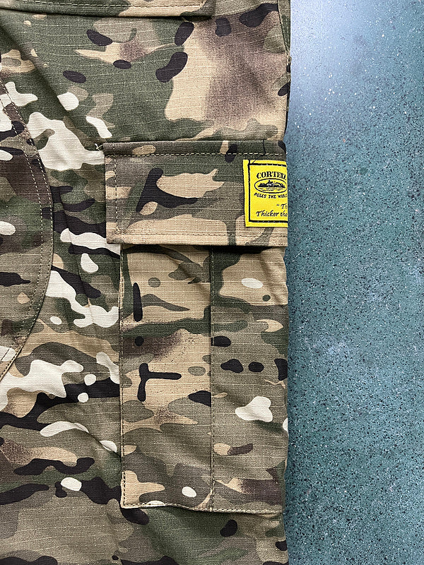 CORTEIZ CARGO PANTS CAMO - Phantom Kicks