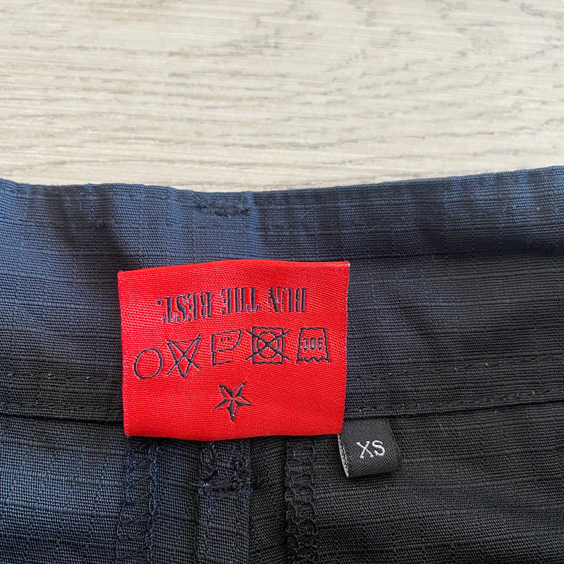 CORTEIZ GUERILLAZ CARGO PANTS RED/BLACK - Phantom Kicks