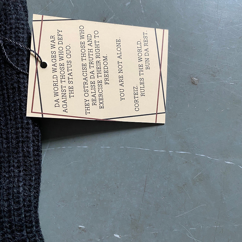 CORTEIZ KNIT BALACLAVA BLACK WHITE - Phantom Kicks