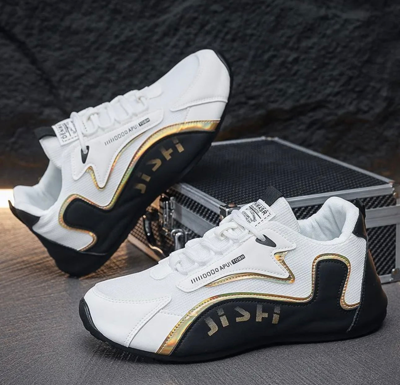 Men's fashionable, lightweight, comfortable, trendy and casual sports shoes, durable, anti slip, strong grip, versatile running shoes - Phantom Kicks