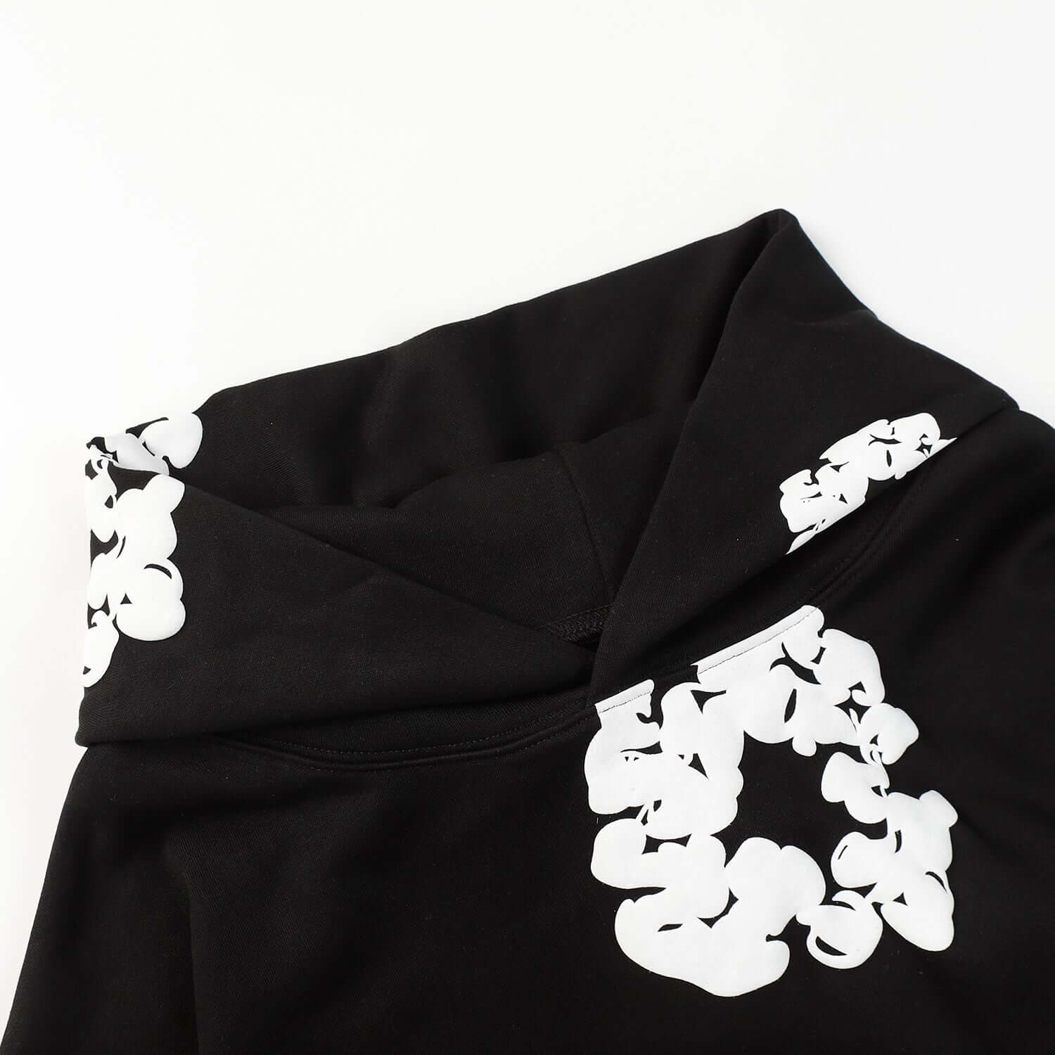 DENIM TEARS COTTON WREATH HOODIE BLACK - Phantom Kicks