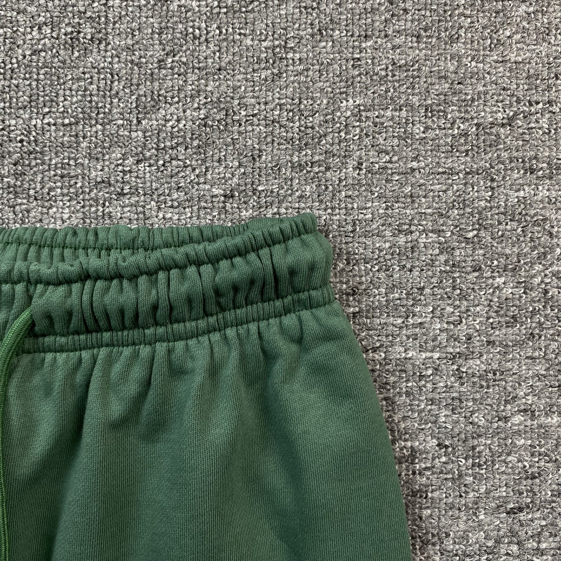 DENIM TEARS COTTON WREATH SWEATPANTS GREEN - Phantom Kicks