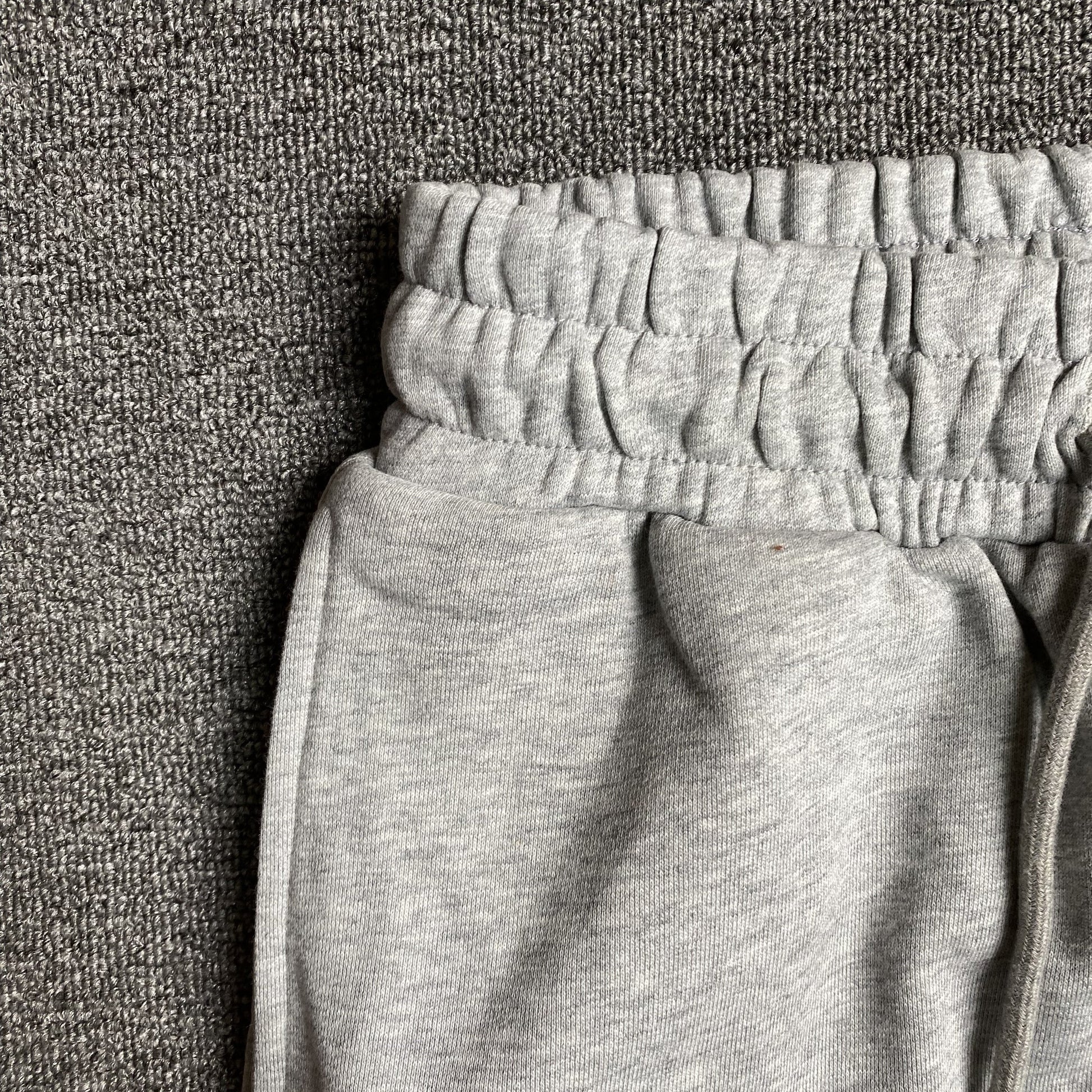 DENIM TEARS COTTON WREATH SWEATPANTS GREY - Phantom Kicks