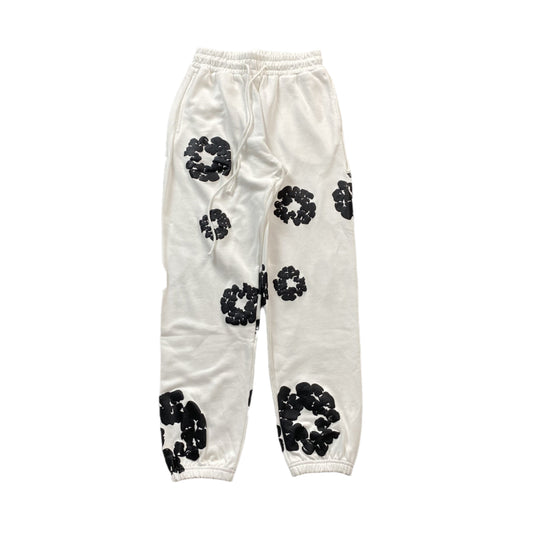 DENIM TEARS COTTON WREATH SWEATPANTS WHITE - Phantom Kicks