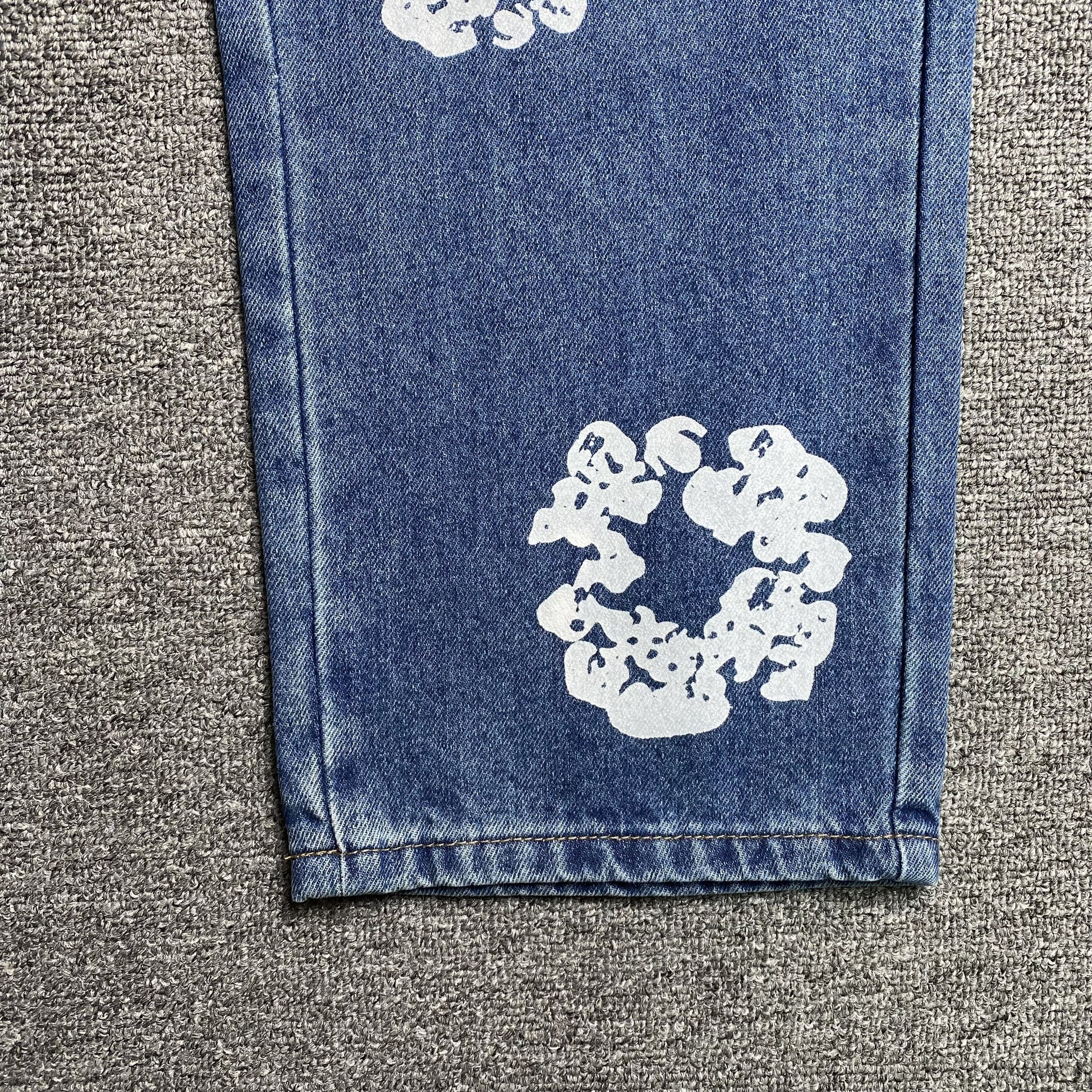 DENIM TEARS x LEVI'S COTTON WREATH JEANS BLUE - Phantom Kicks