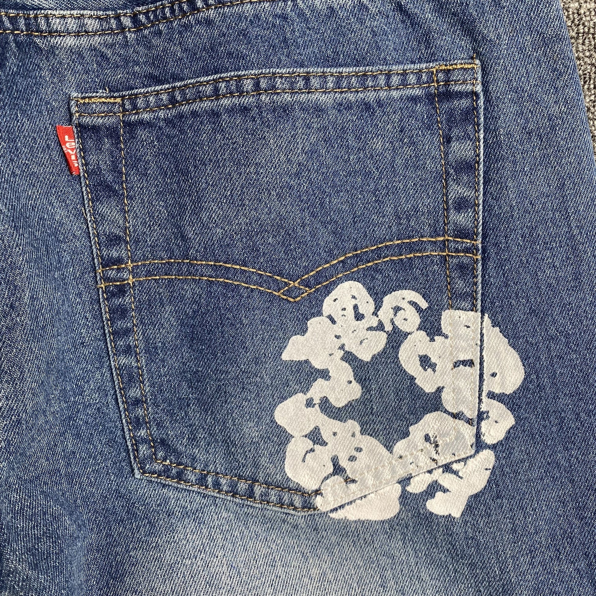 DENIM TEARS x LEVI'S COTTON WREATH JEANS BLUE - Phantom Kicks