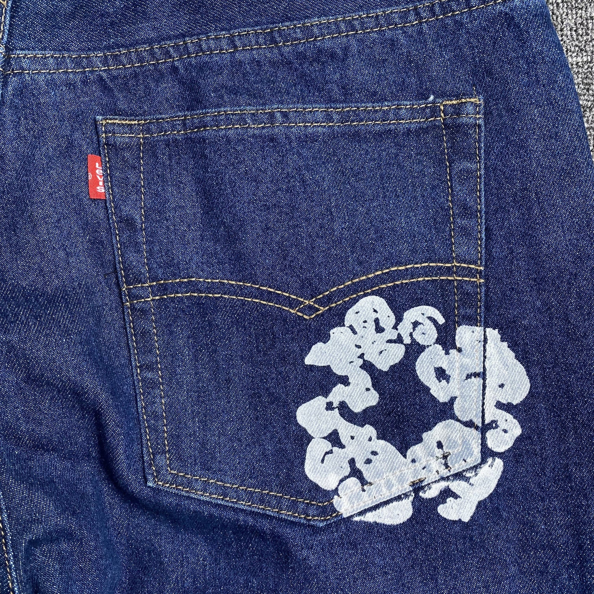 DENIM TEARS x LEVI'S COTTON WREATH JEANS DARK BLUE - Phantom Kicks