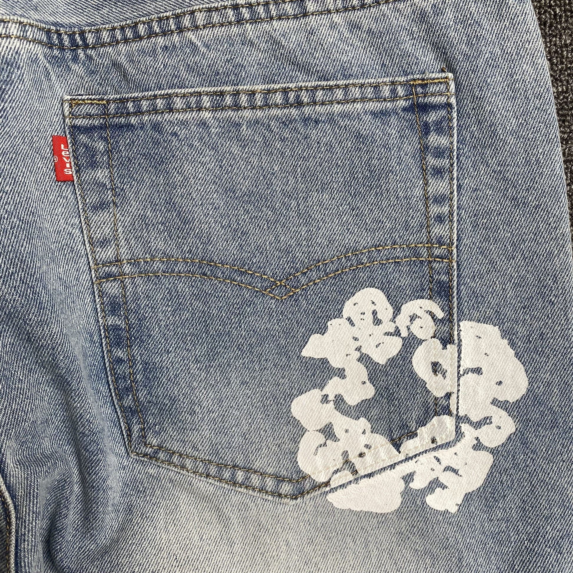 DENIM TEARS x LEVI'S COTTON WREATH JEANS LIGHT WASH - Phantom Kicks