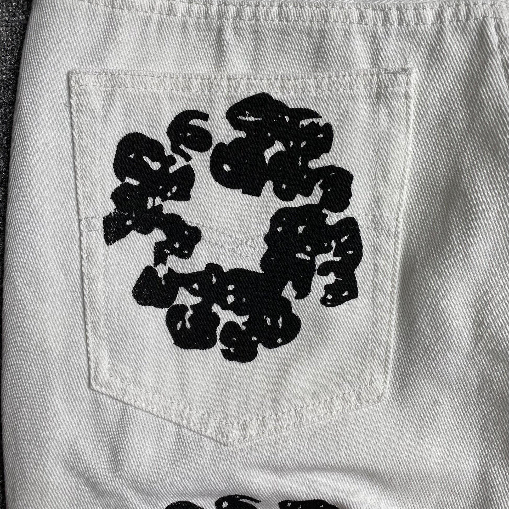 DENIM TEARS x LEVI'S COTTON WREATH JEANS WHITE - Phantom Kicks