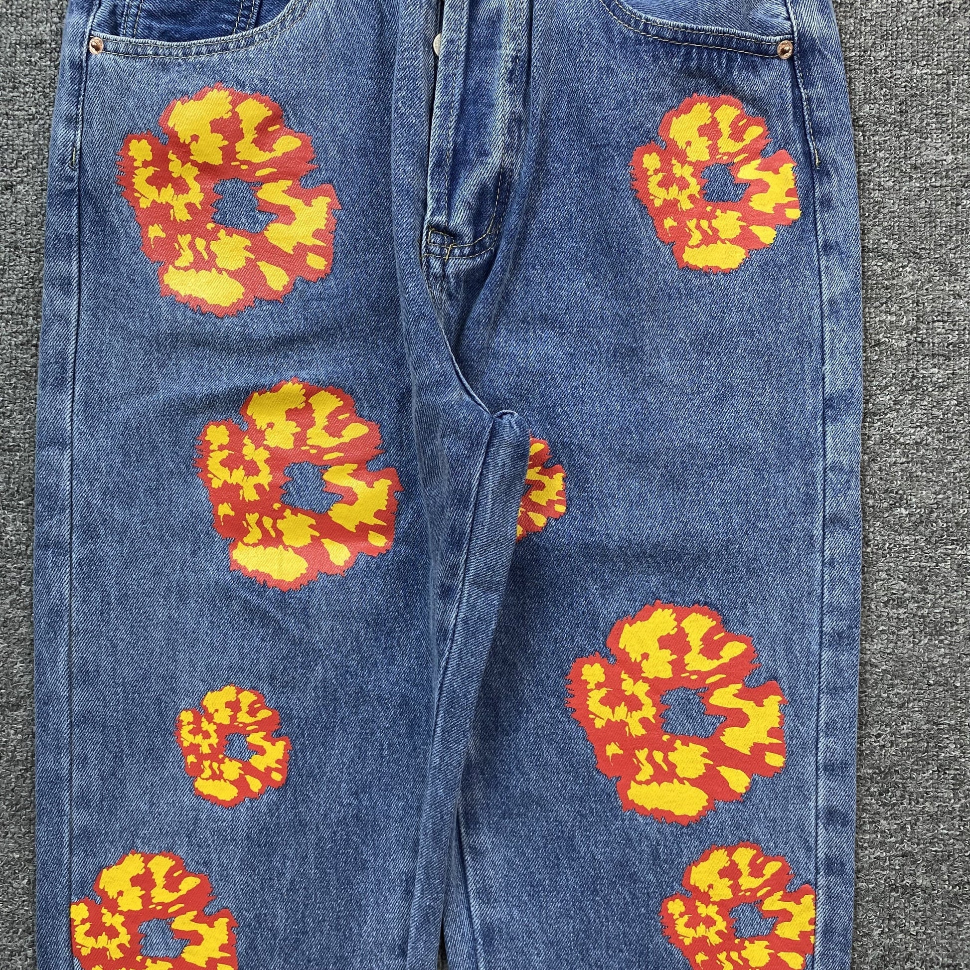 DENIM TEARS x OFFSET JEANS LIGHT WASH - Phantom Kicks