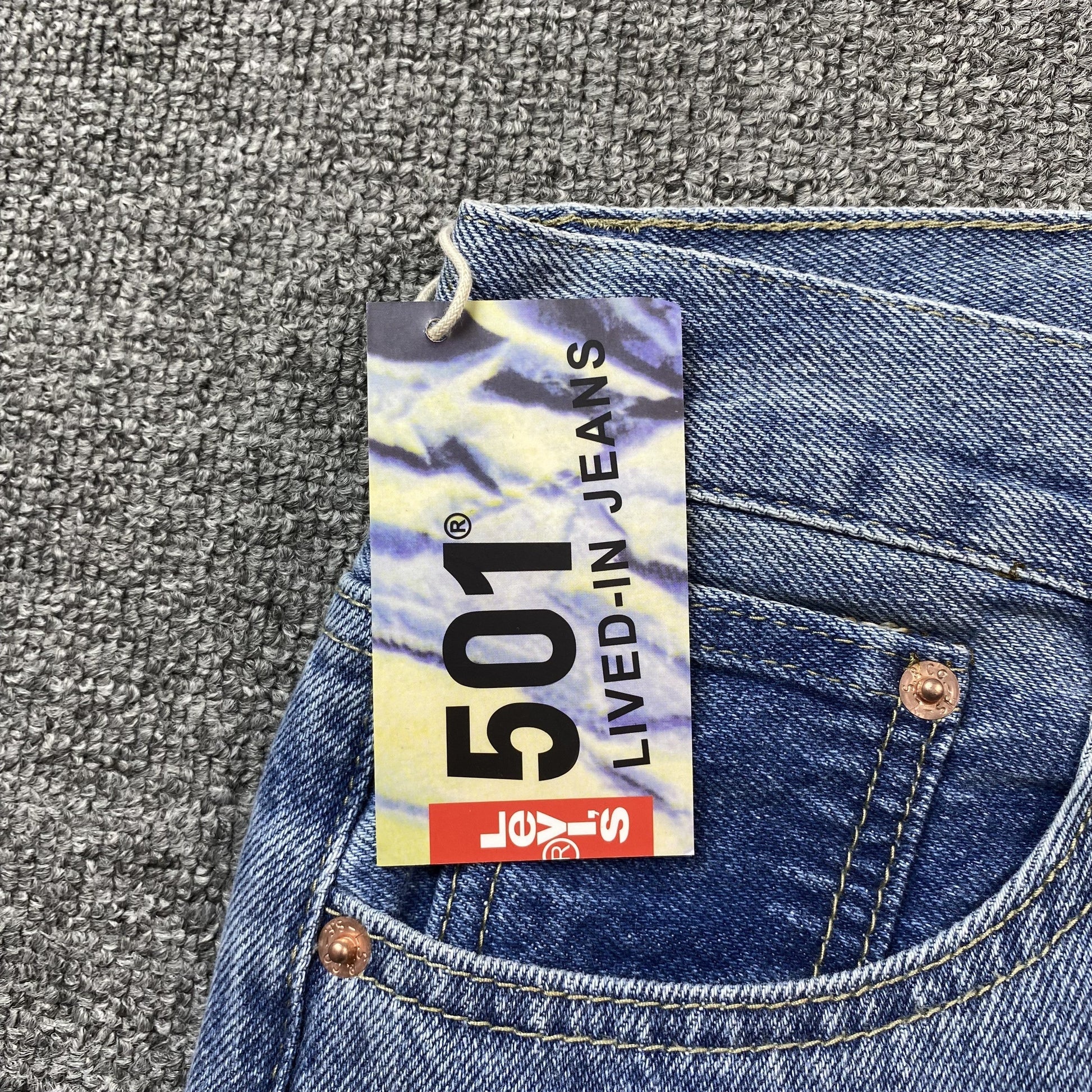 DENIM TEARS x OFFSET JEANS LIGHT WASH - Phantom Kicks