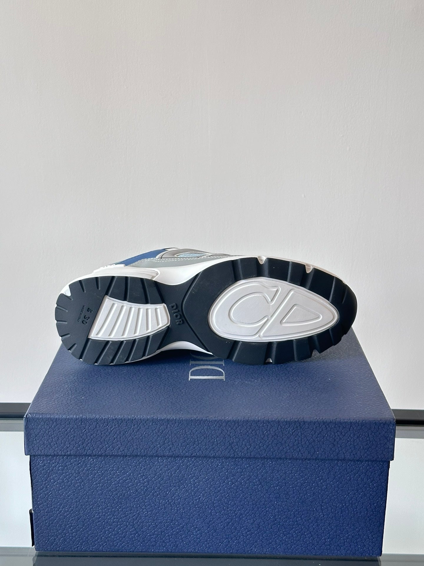 DIOR B30 BLUE WHITE - Phantom Kicks