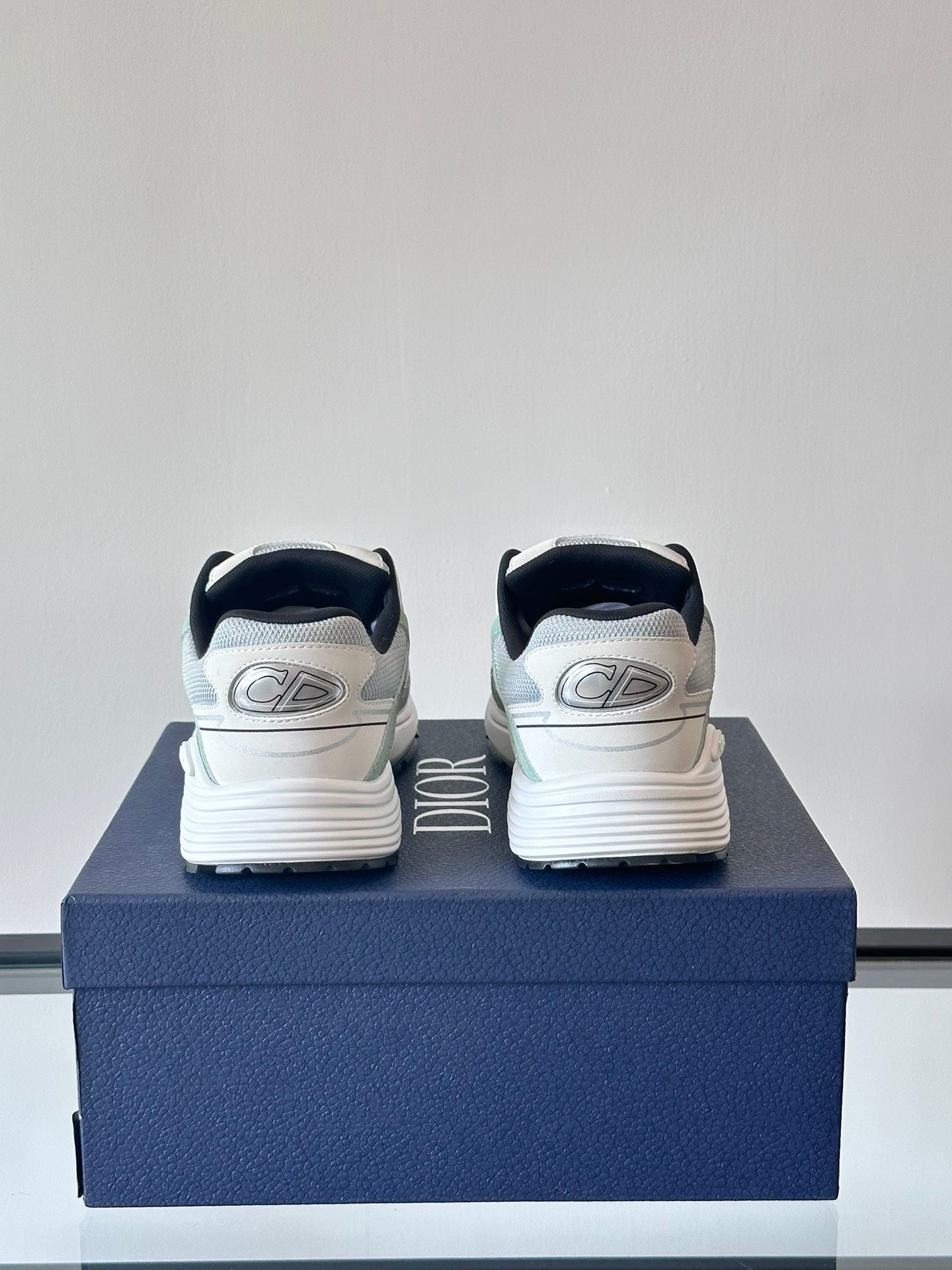 DIOR B30 CELADON GREY WHITE - Phantom Kicks
