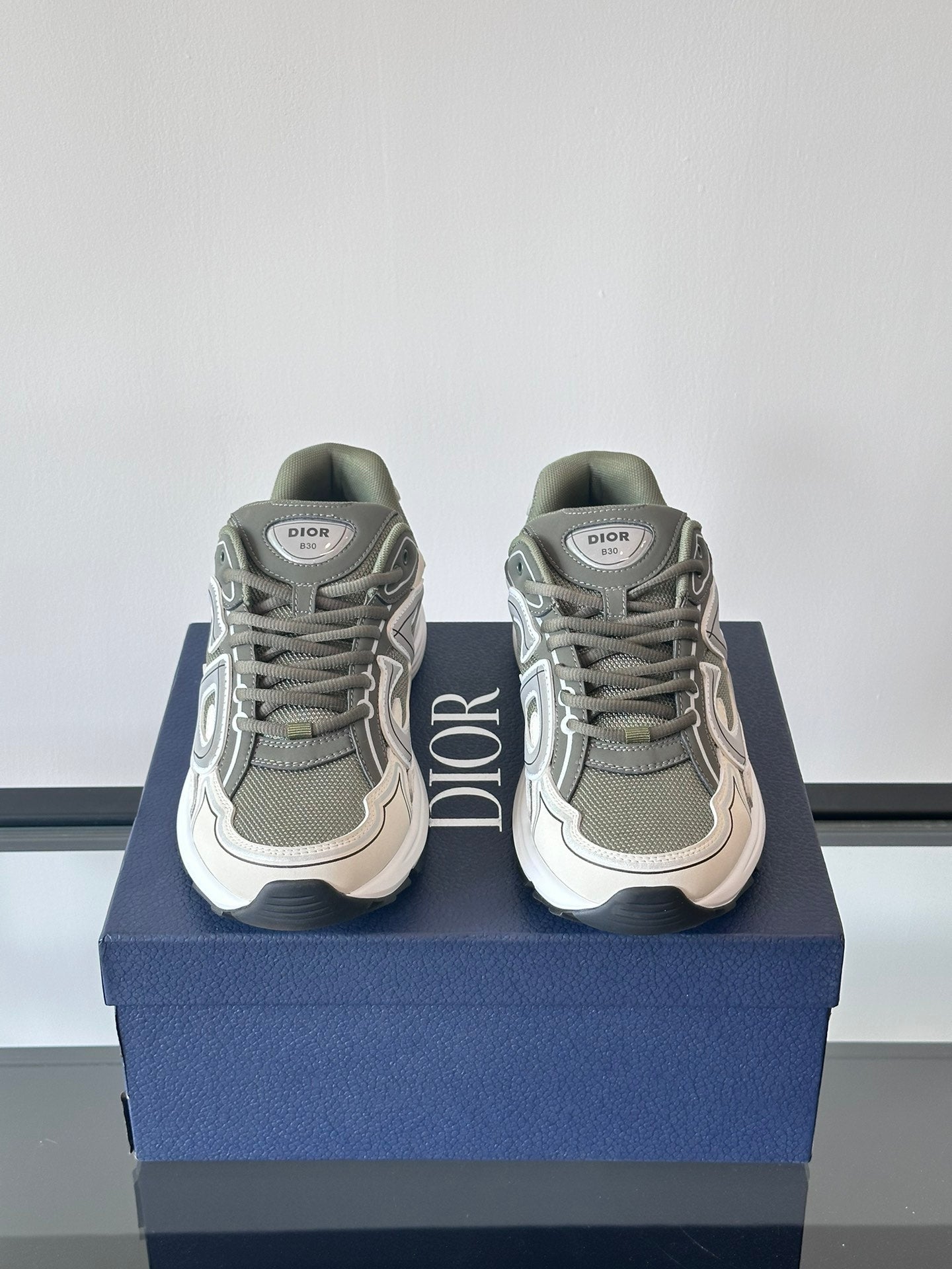 DIOR B30 CELADON OLIVE - Phantom Kicks