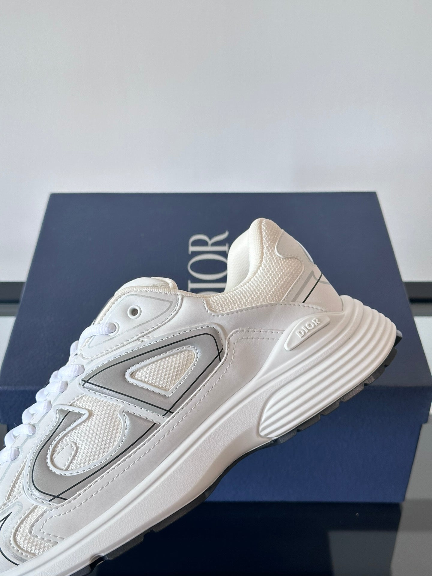 DIOR B30 WHITE - Phantom Kicks