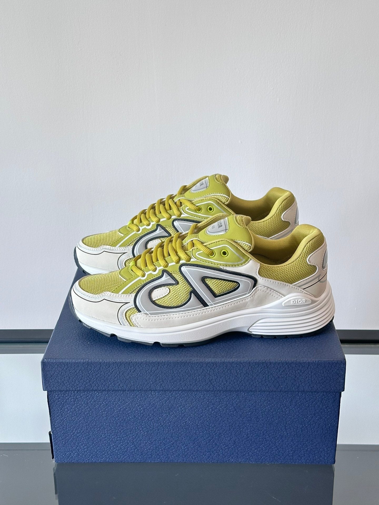 DIOR B30 YELLOW - Phantom Kicks