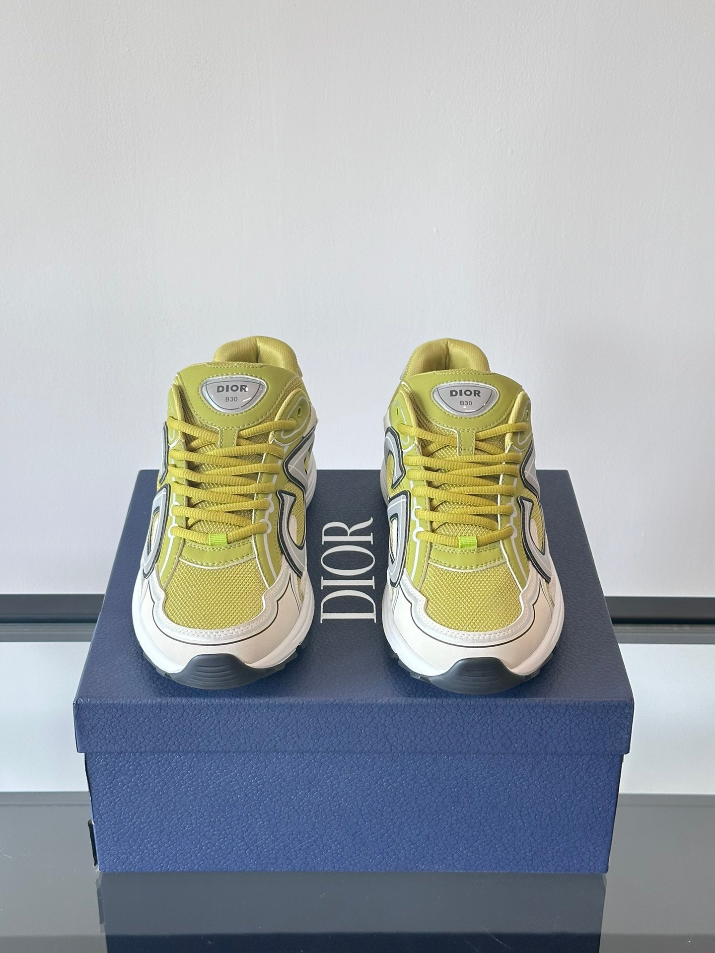 DIOR B30 YELLOW - Phantom Kicks