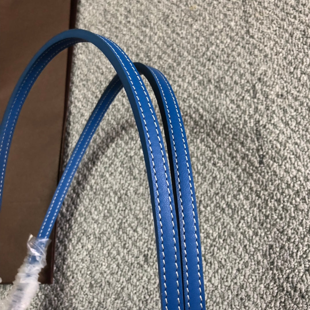 GOYARD ARTOIS PM TOTE BAG BLUE - Phantom Kicks
