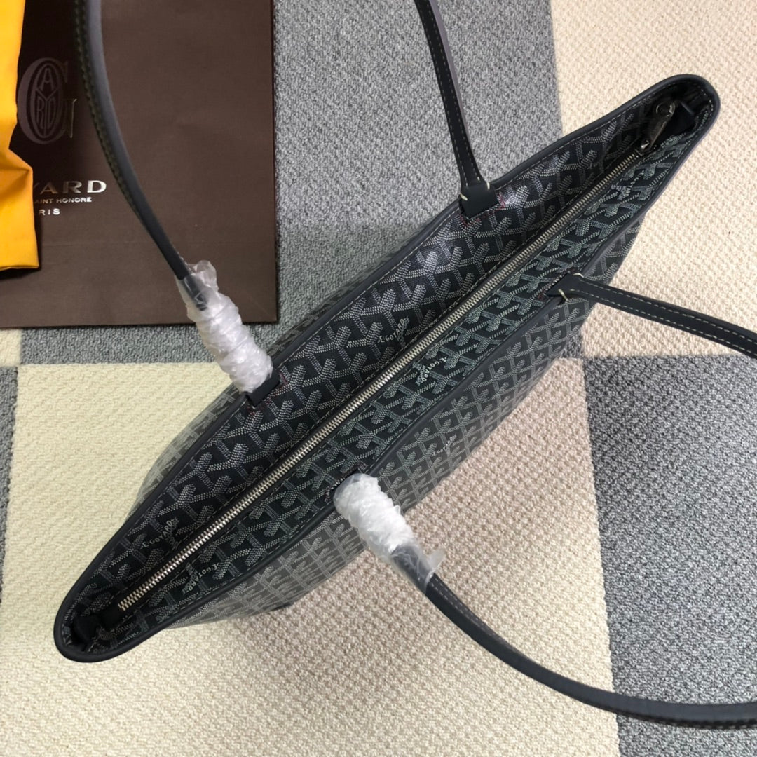 GOYARD ARTOIS PM TOTE BAG GREY - Phantom Kicks