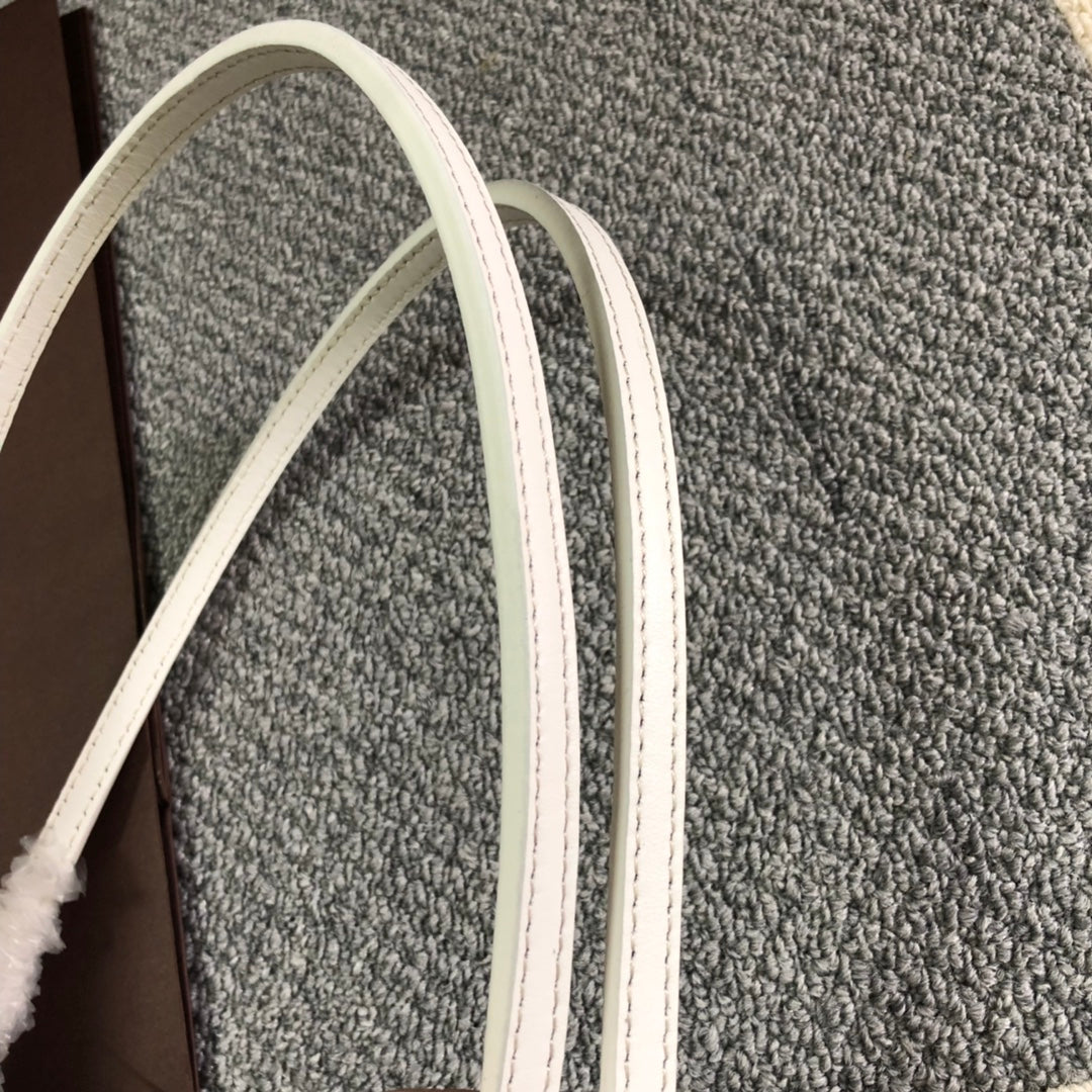 GOYARD ARTOIS PM TOTE BAG WHITE - Phantom Kicks