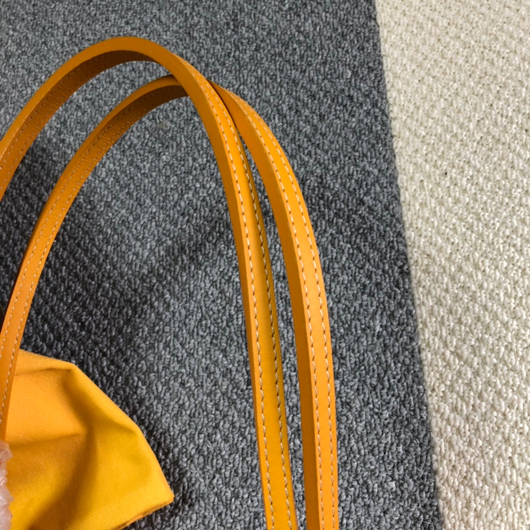 GOYARD ARTOIS PM TOTE BAG YELLOW - Phantom Kicks