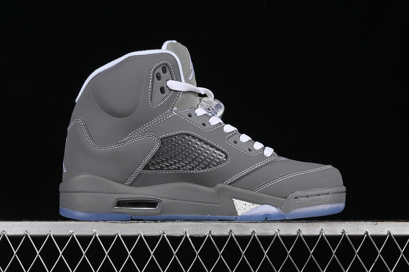 JORDAN 5 x WOLF GREY - Phantom Kicks
