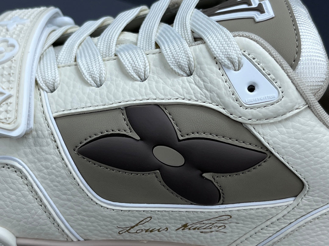 LOUIS VUITTON LV TRAINER SNEAKER - Phantom Kicks
