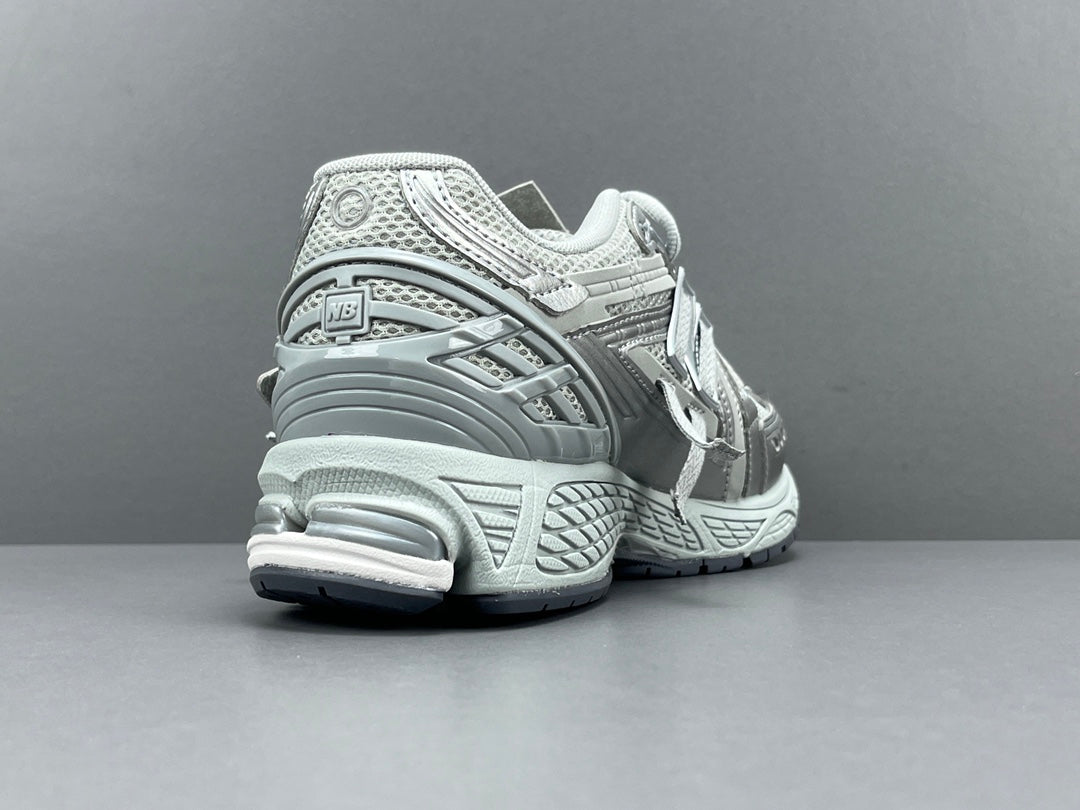 NEW BALANCE 1906A x CONCRETE SILVER - Phantom Kicks