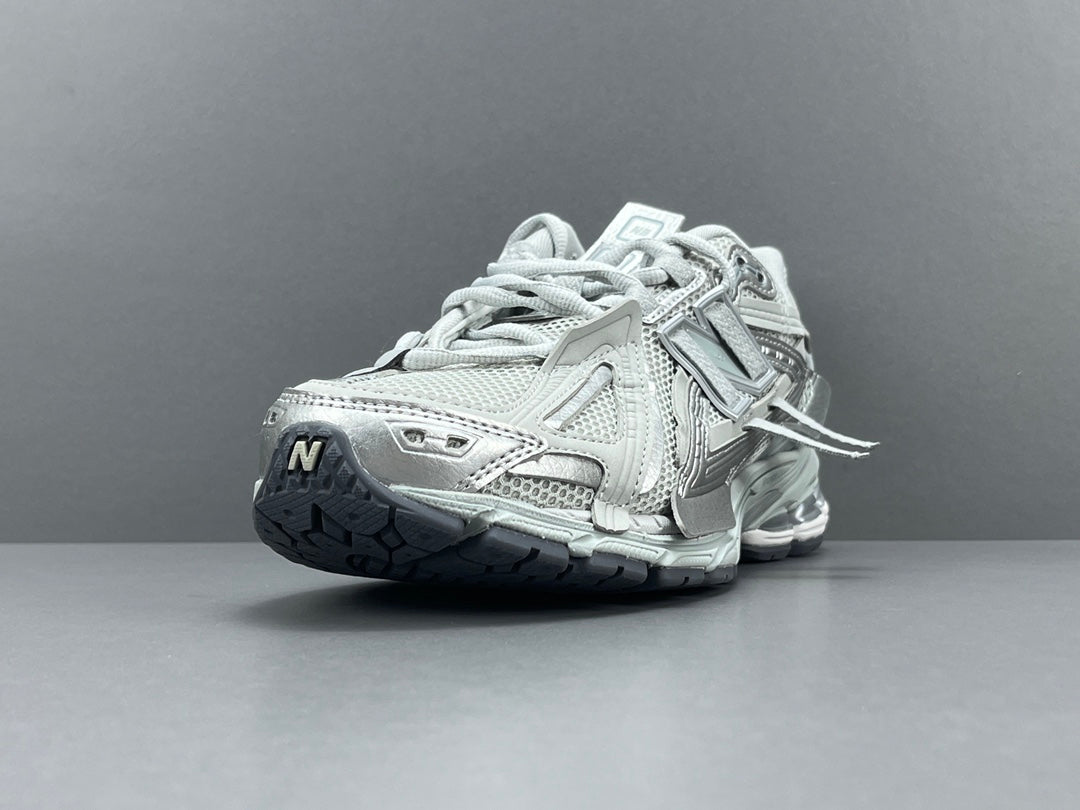 NEW BALANCE 1906A x CONCRETE SILVER - Phantom Kicks