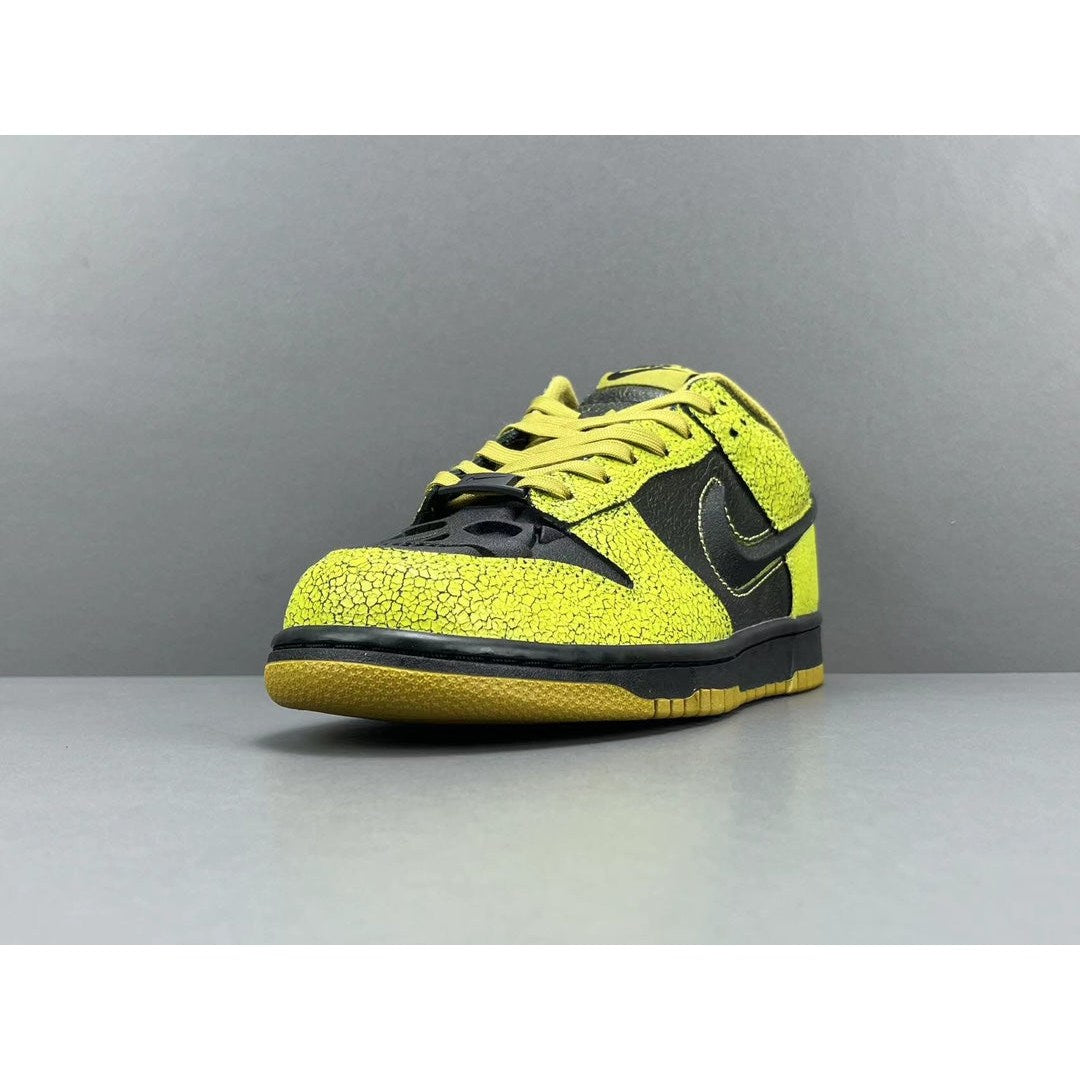 NIKE DUNK LOW x HALLOWEEN - Phantom Kicks