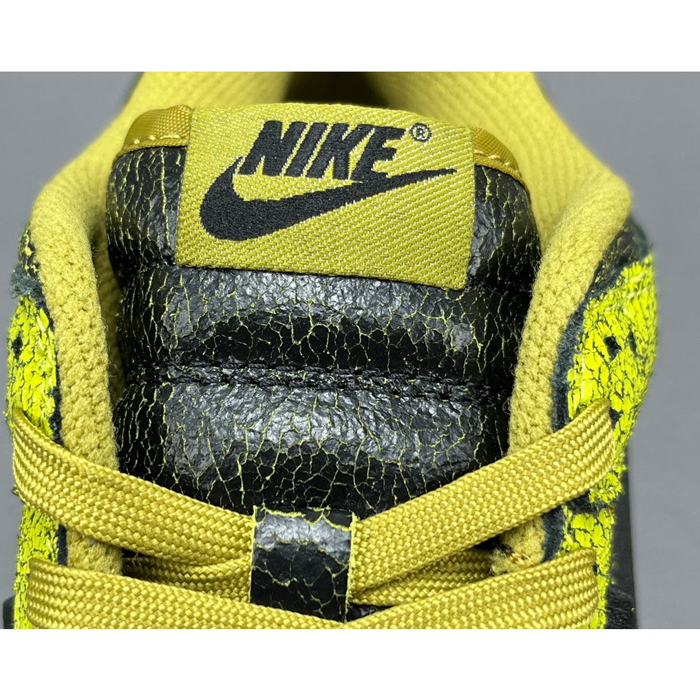 NIKE DUNK LOW x HALLOWEEN - Phantom Kicks