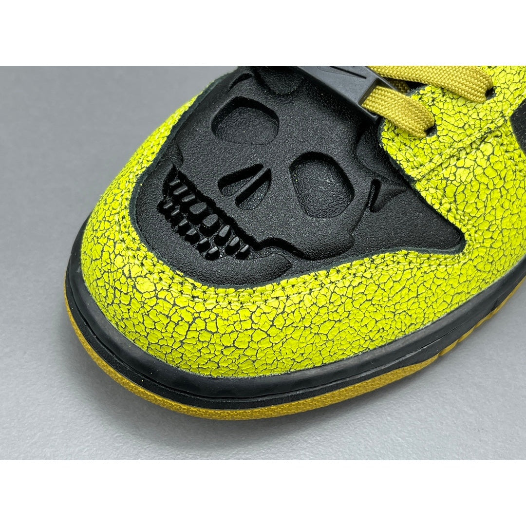 NIKE DUNK LOW x HALLOWEEN - Phantom Kicks