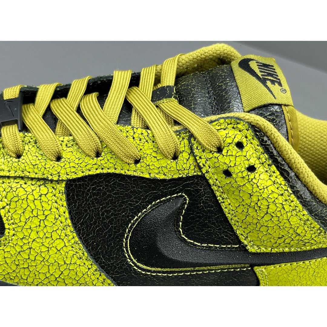 NIKE DUNK LOW x HALLOWEEN - Phantom Kicks