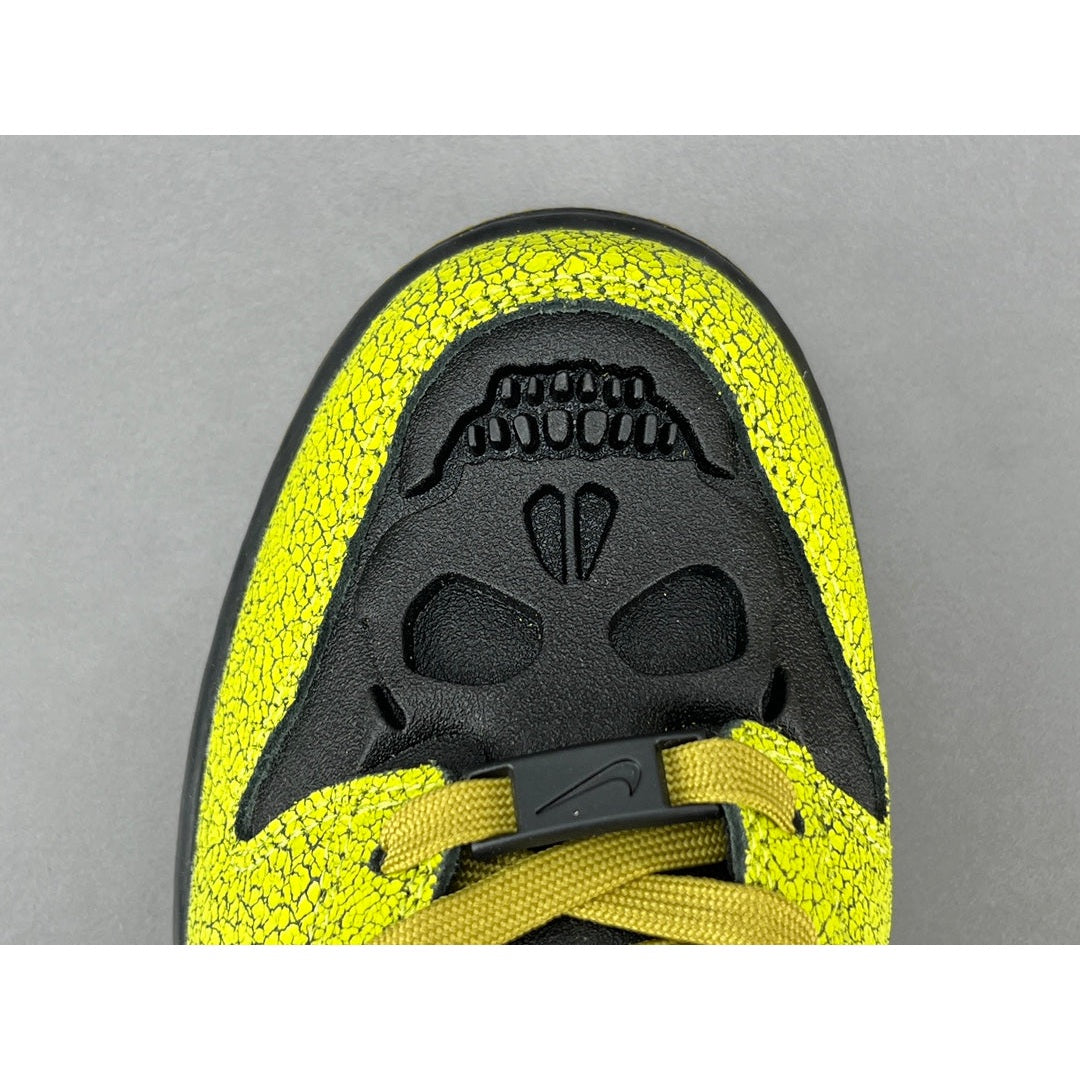 NIKE DUNK LOW x HALLOWEEN - Phantom Kicks