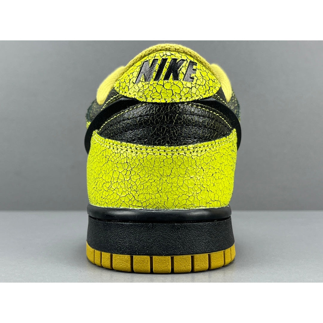 NIKE DUNK LOW x HALLOWEEN - Phantom Kicks