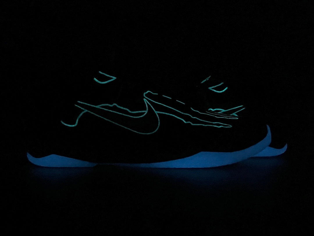 NIKE KOBE 5 PROTRO x X-RAY - Phantom Kicks