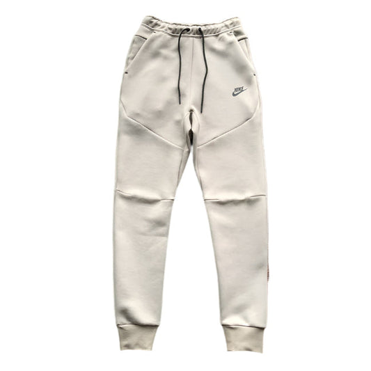 NIKE TECH FLEECE HOODIE x OLIVE GREY/ENIGMA STONE - Phantom Kicks