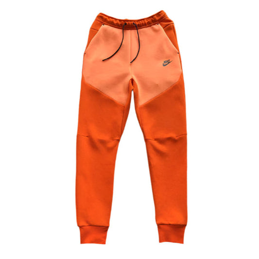 NIKE TECH FLEECE PANTS x CAMPFIRE ORANGE - Phantom Kicks