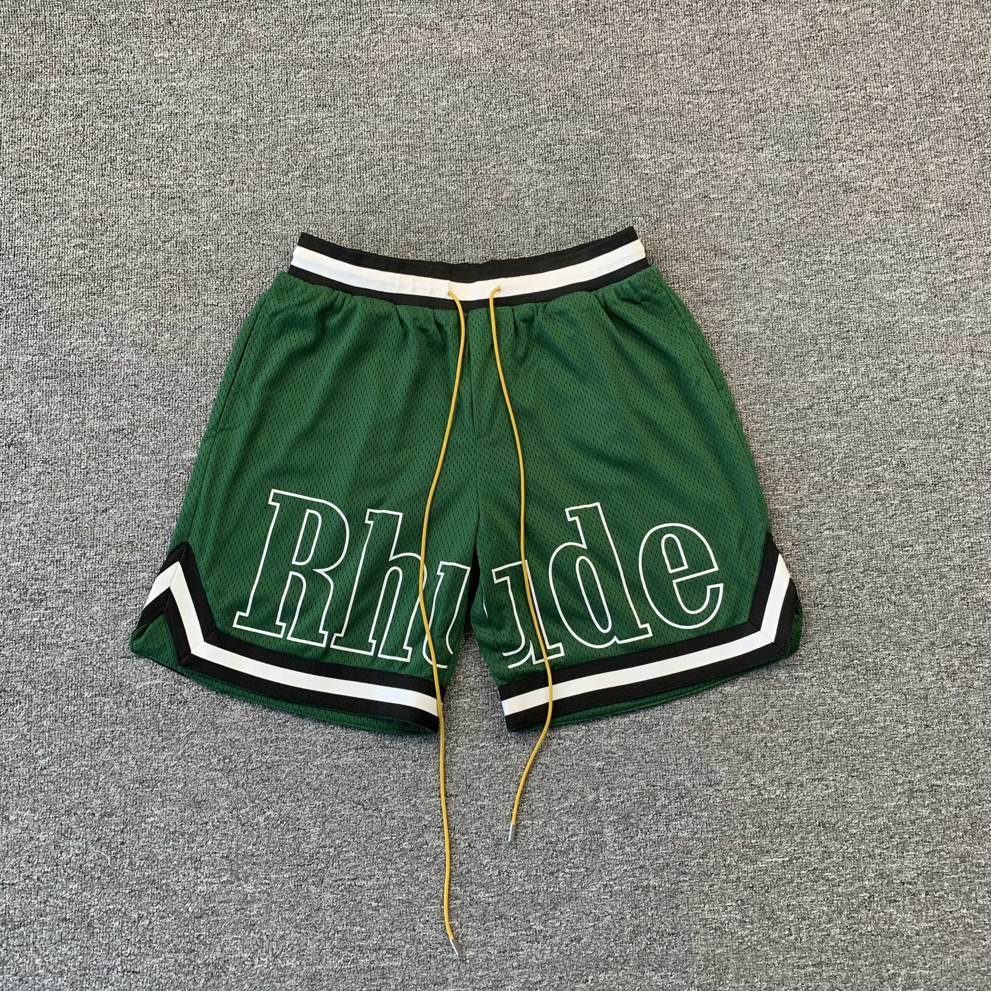 RHUDE COURT LOGO SHORTS GREEN - Phantom Kicks