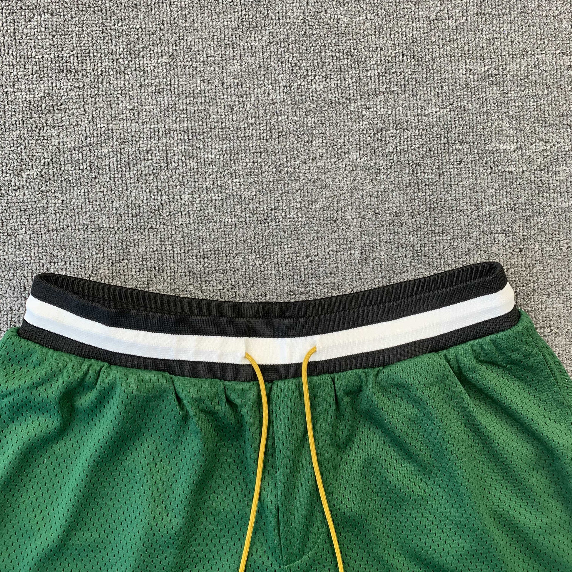 RHUDE COURT LOGO SHORTS GREEN - Phantom Kicks