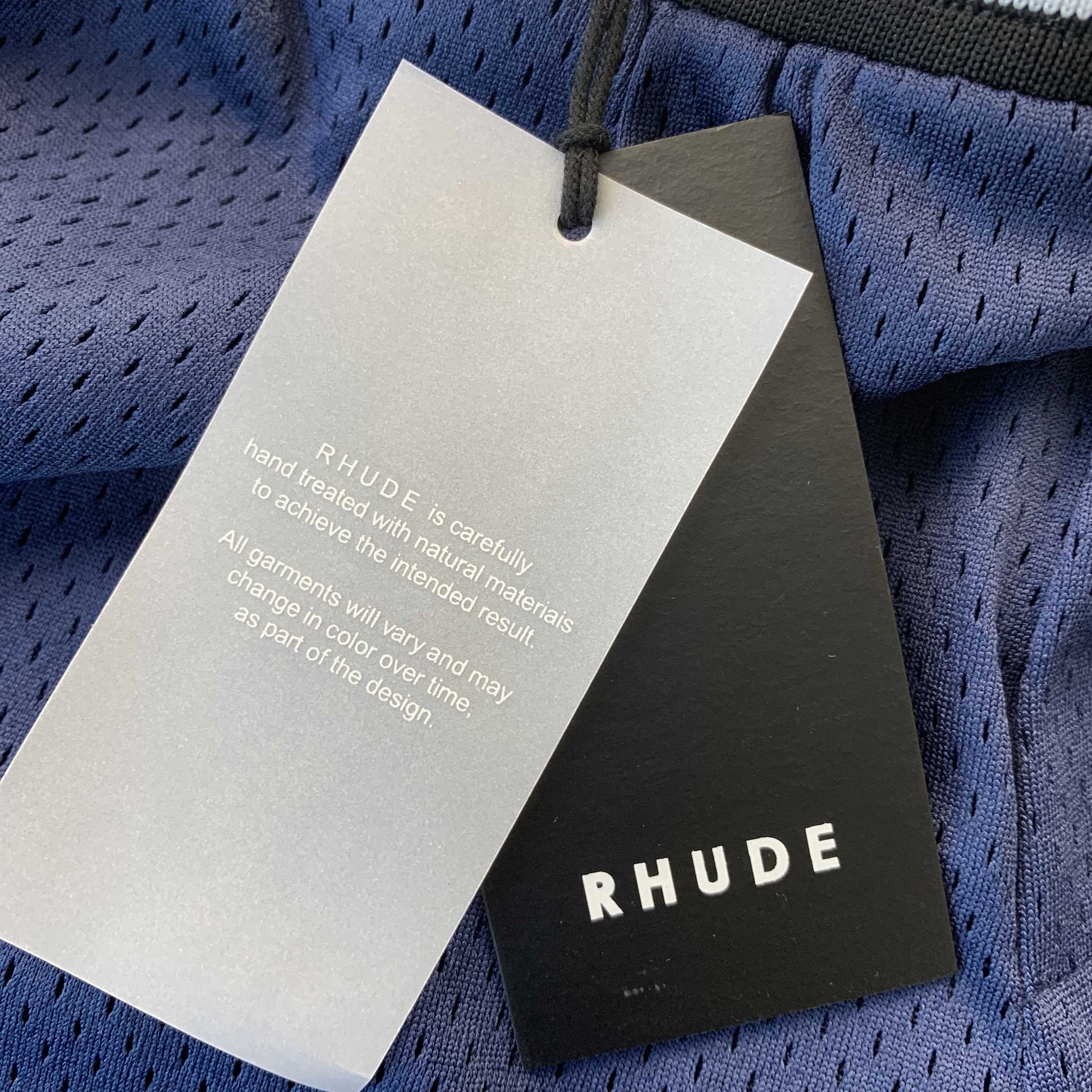 RHUDE COURT LOGO SHORTS NAVY - Phantom Kicks
