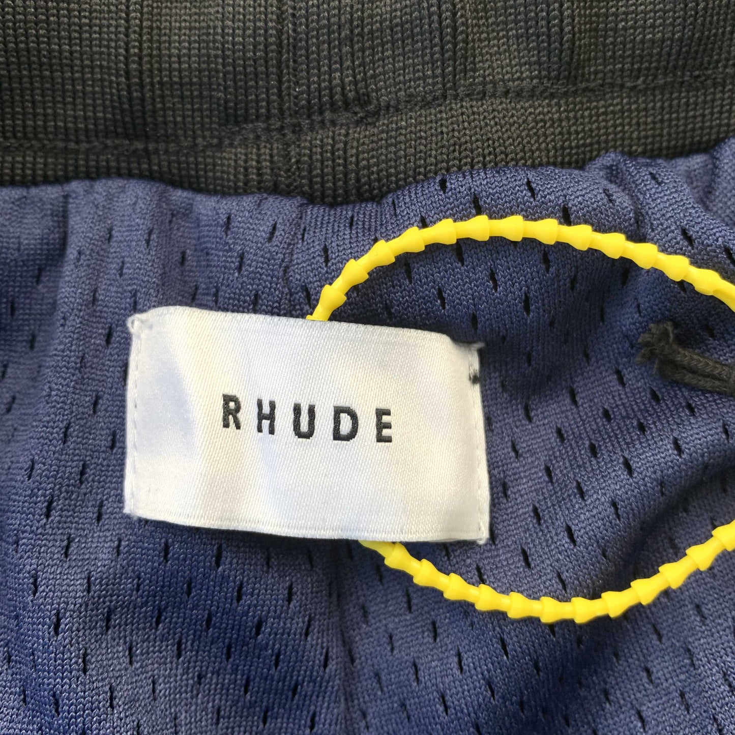 RHUDE COURT LOGO SHORTS NAVY - Phantom Kicks
