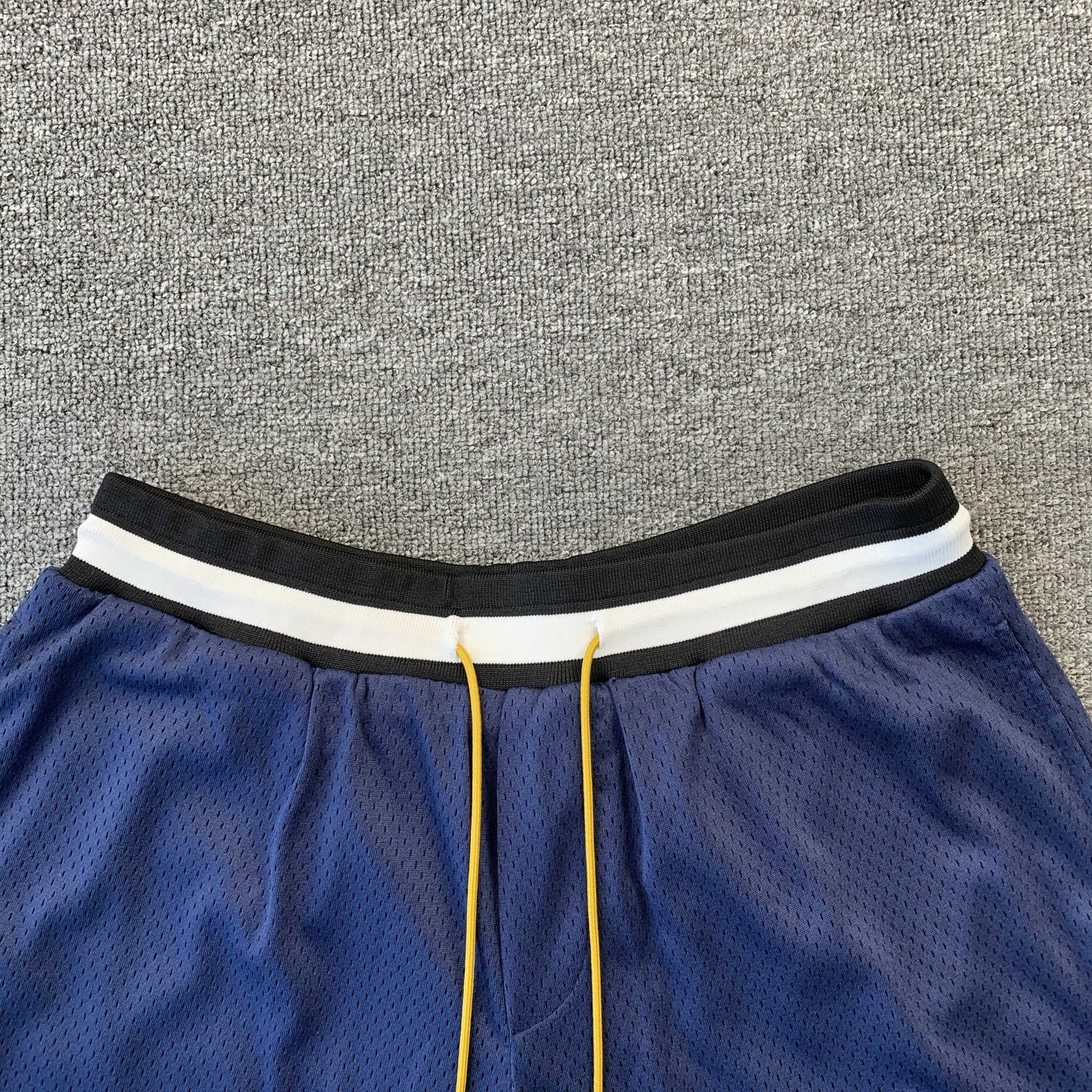 RHUDE COURT LOGO SHORTS NAVY - Phantom Kicks