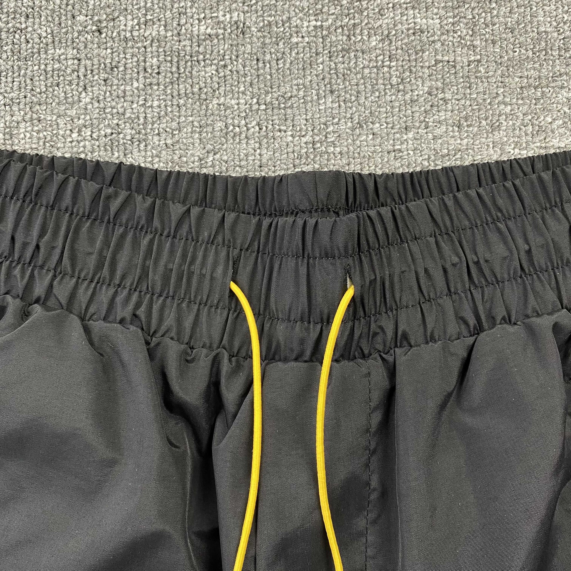 RHUDE RH LOGO SHORTS BLACK ON BLACK - Phantom Kicks
